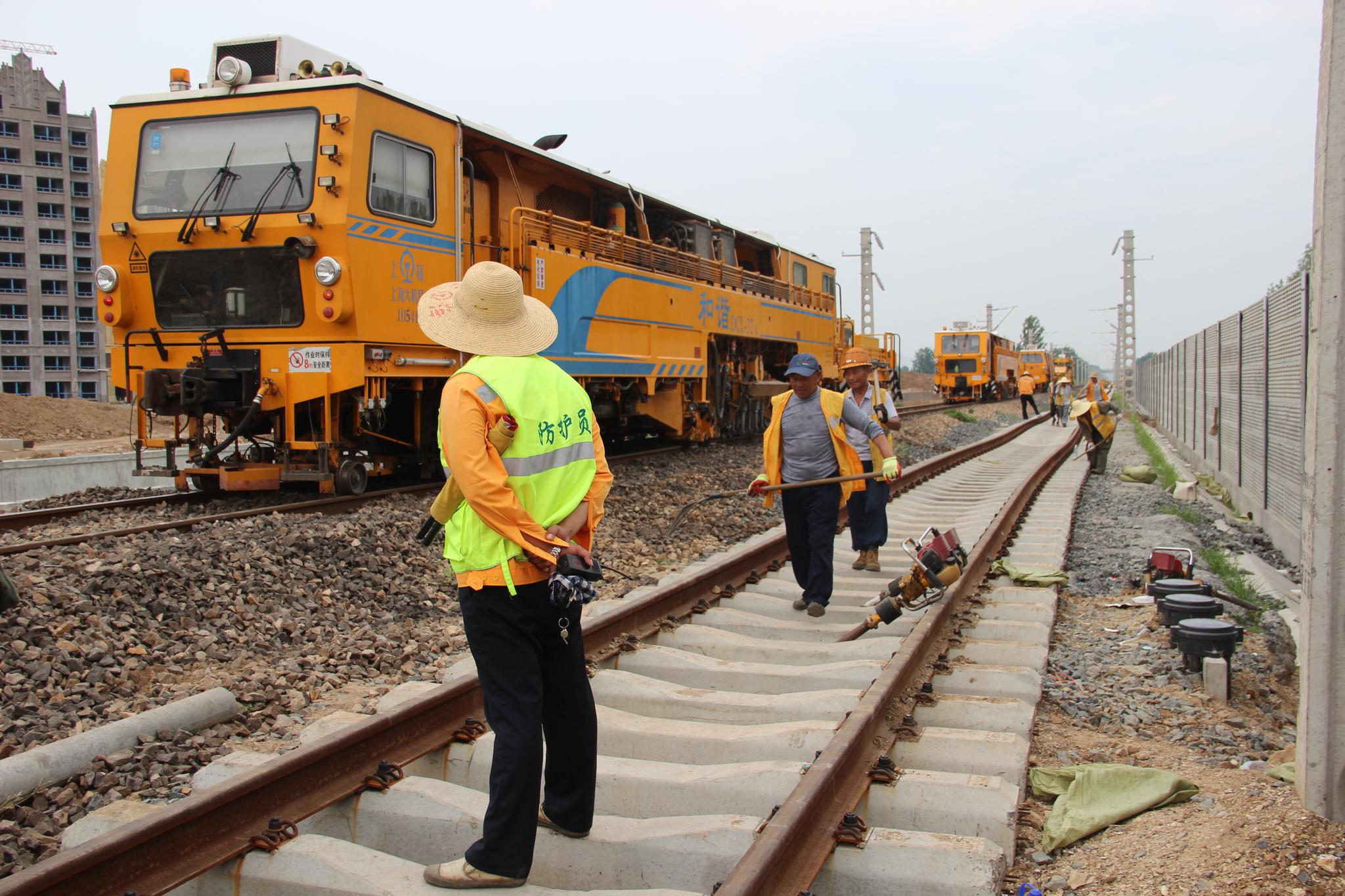 中铁十六局铁运公司符夹铁路项目顺利启用萧县站新联锁