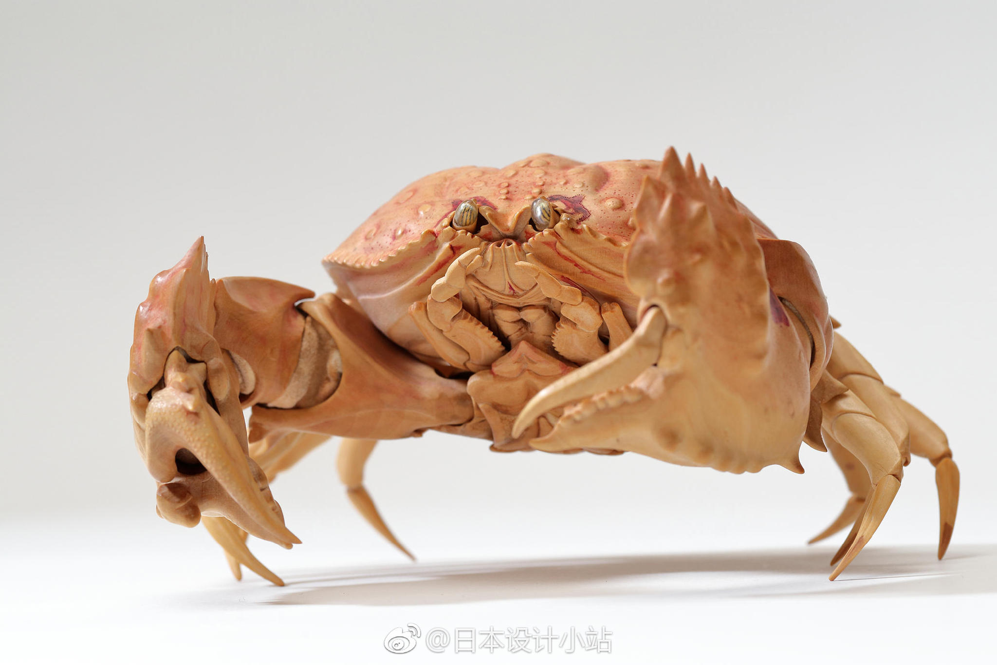 日本雕刻家大竹亮峯的木雕作品