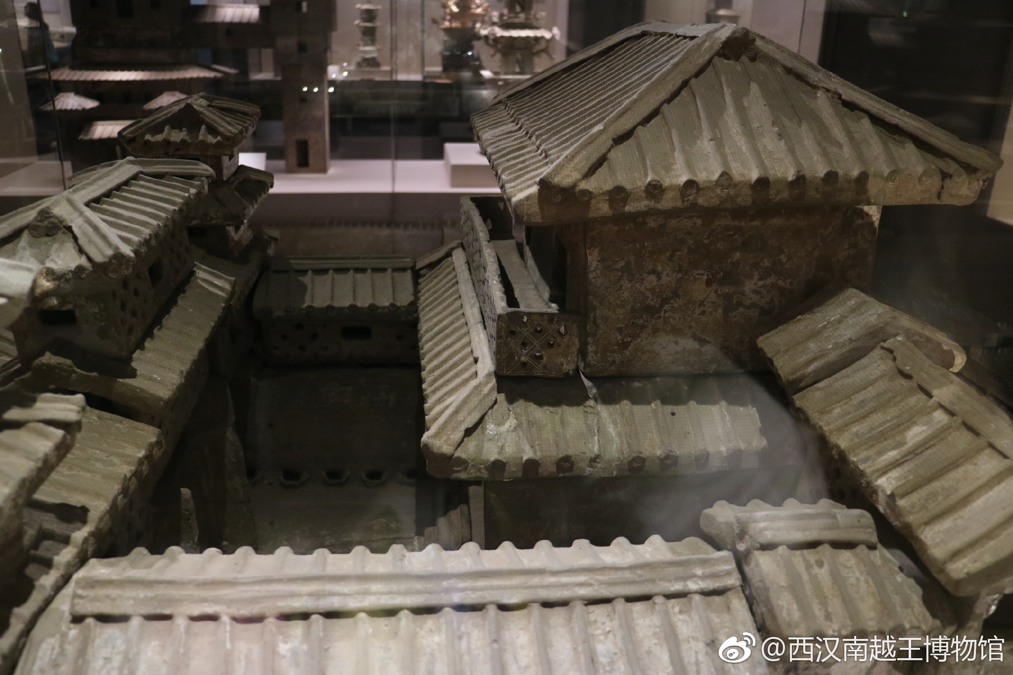 这是此次临展中体量最大的陶院落