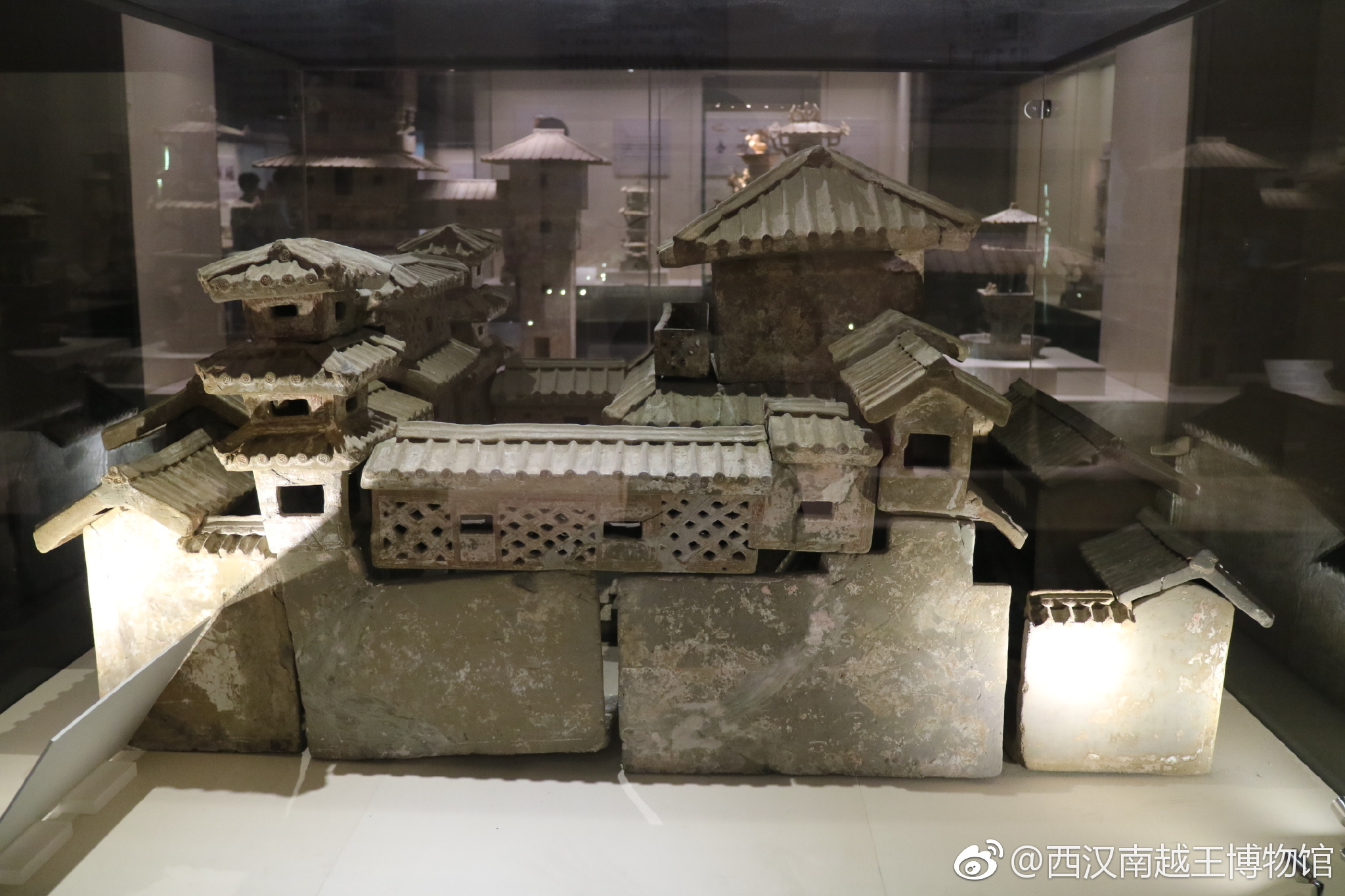 这是此次临展中体量最大的陶院落