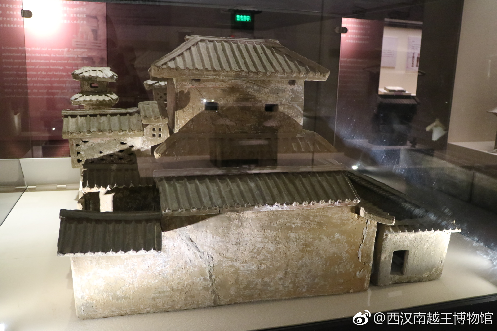 这是此次临展中体量最大的陶院落