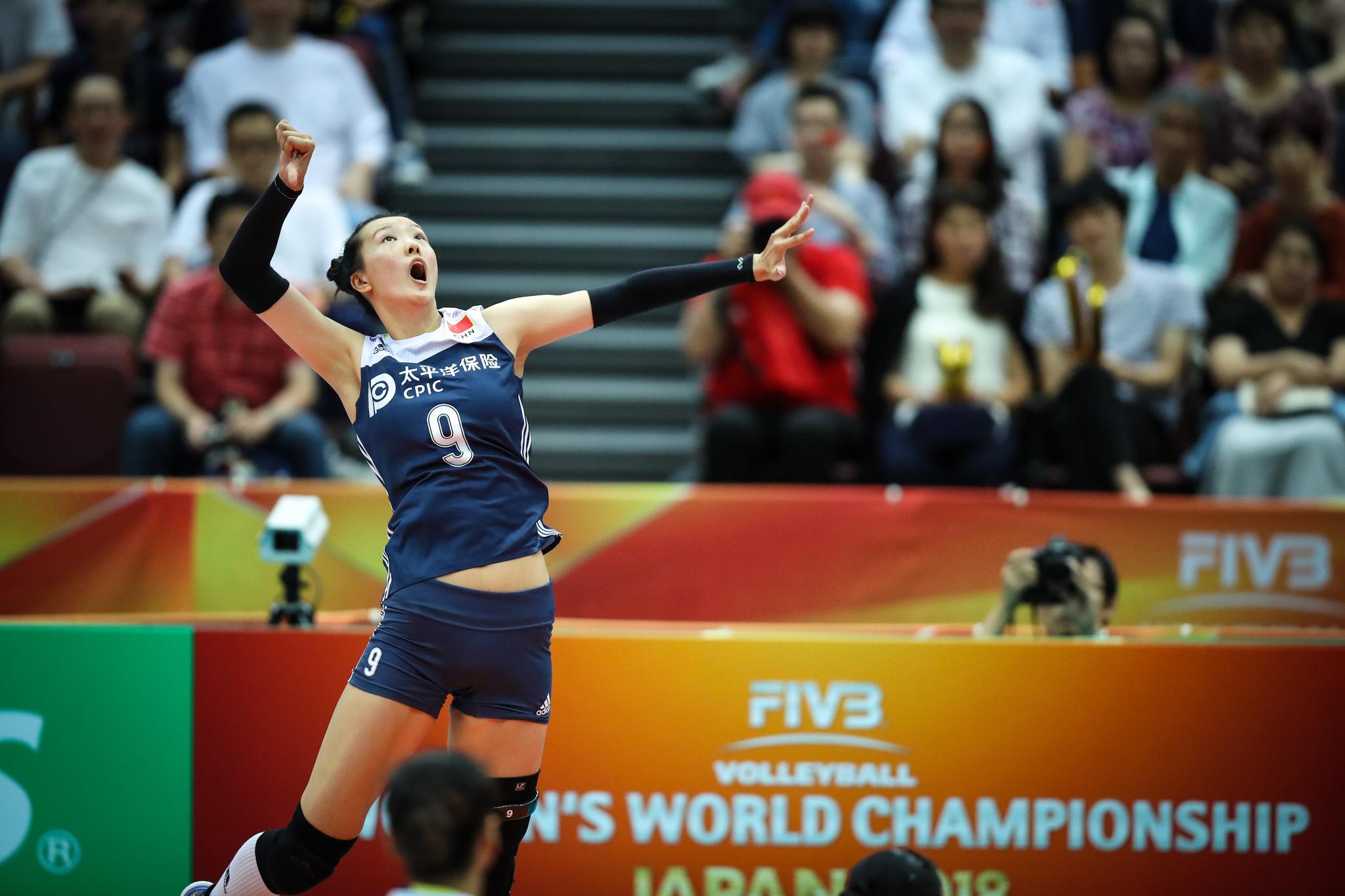 女排世锦赛中国3:0横扫阿塞拜疆!第一高度袁心玥17分得分王!