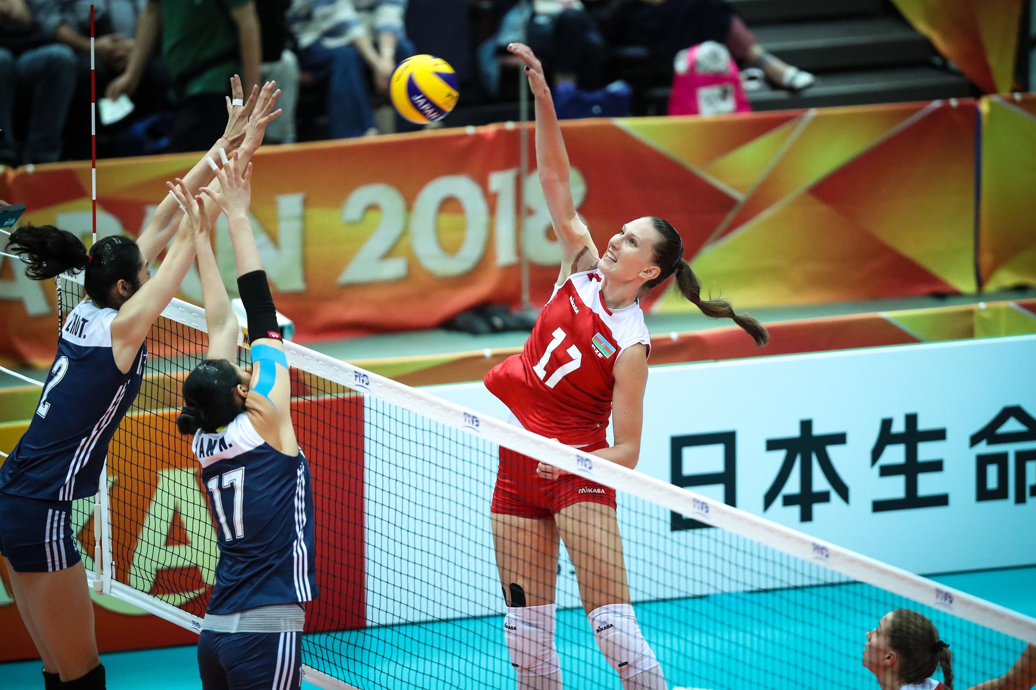 女排世锦赛中国3:0横扫阿塞拜疆!第一高度袁心玥17分得分王!