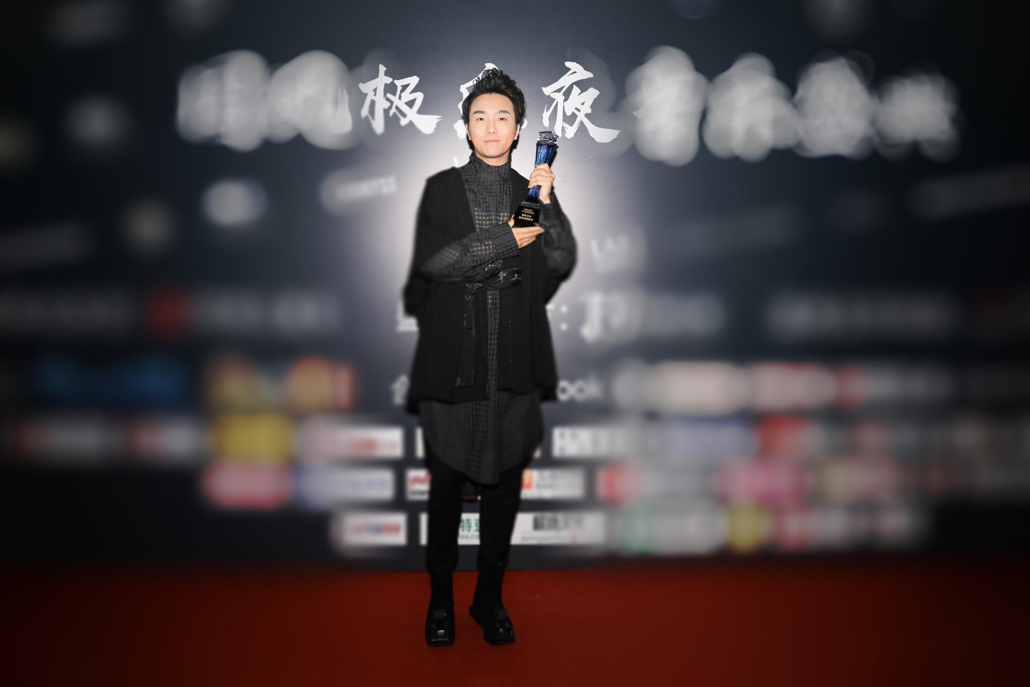 实力唱将李玉刚国风音乐盛典再揽大奖, 网友:实至名归!|李玉刚|国风|音乐_新浪新闻