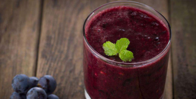 葡萄汁对身体好处多,一周喝几次,减肥,抗衰老!会让你爱上它