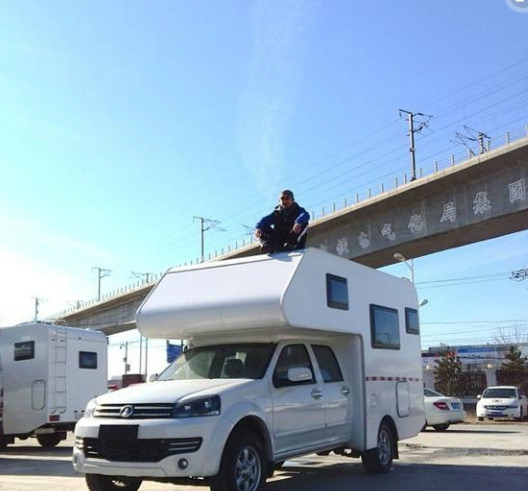 房车价格23,88万,实拍长城览众c4双排皮卡房车