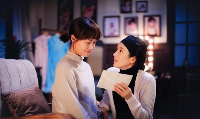 原来,在来到《演员的诞生》前,她曾4次拒了节目组邀请,因为"怕丢北京