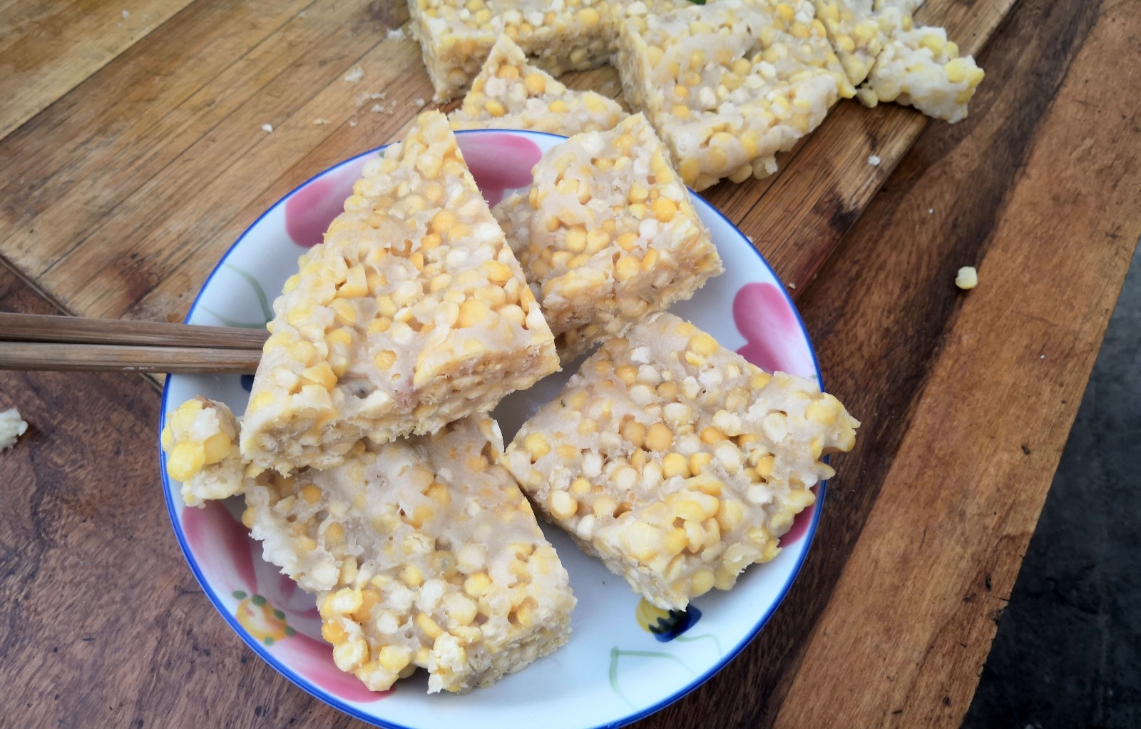 农村一道叫"豆黄"的美食 你可能都没见过