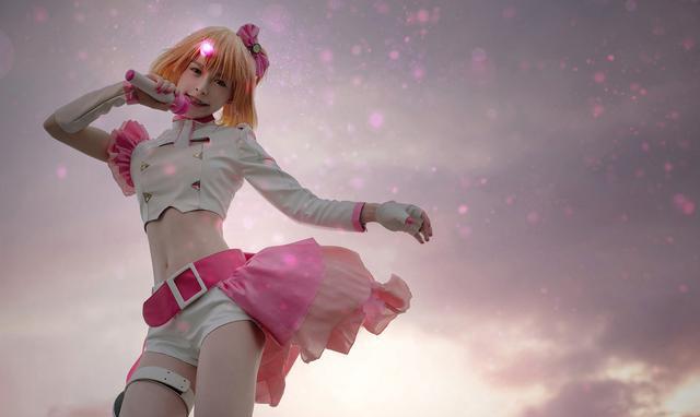 阿布学姐绝美cos:超时空要塞 芙蕾雅