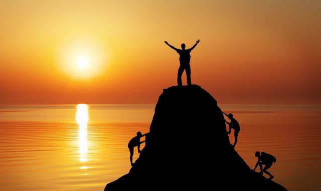 从左眼跳财右眼跳灾看信心的强鼎力量