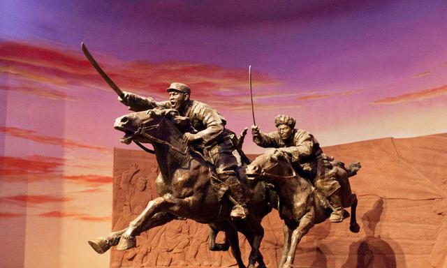 解放军冲锋战术为什么居世界第一,真相是遵守不怕牺牲的纪律!