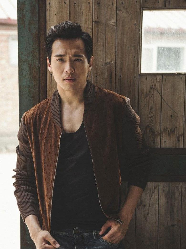 高云翔案二次保释开庭,一个细节看出董璇信心十足