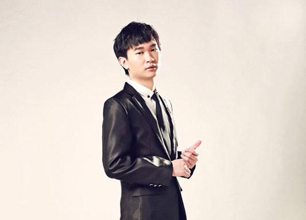 董小飒事件:从巅峰到谷底仅需一夜之间!网友心都碎了