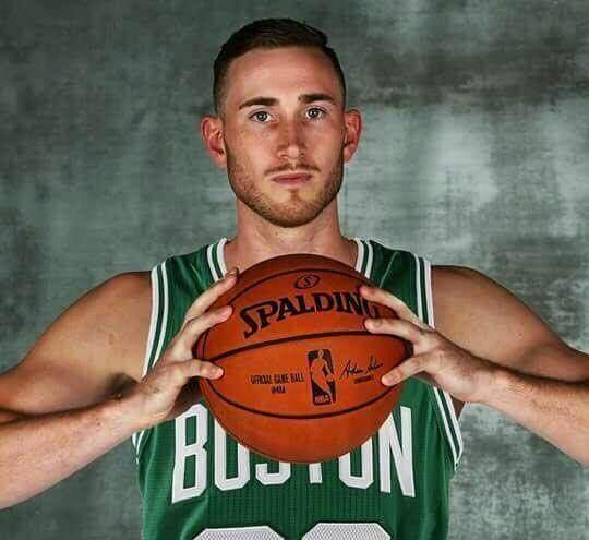 NBA现役年薪最高五大球星!格里芬三千万垫底