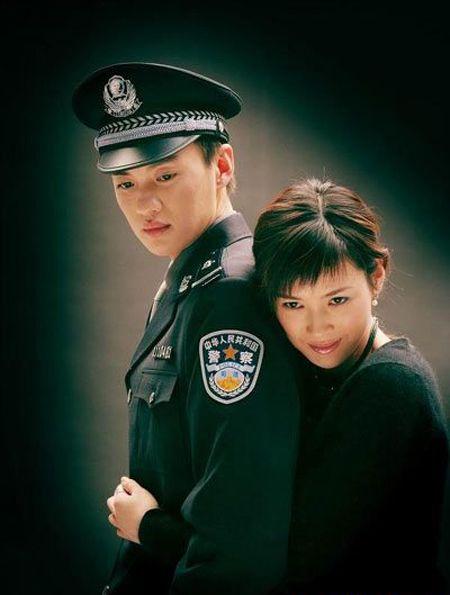 曾和周一围姐弟恋5年后插足别人婚姻嫁入豪门婚后丈夫就破产