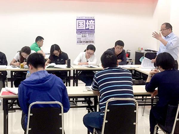 2018年江苏苏州公务员历年面试真题解析(国培