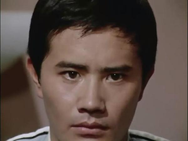 你心中最怀念的是她,他