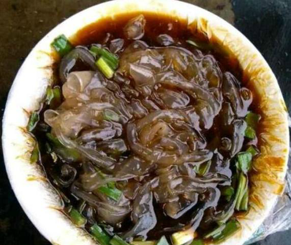 旋粉粉皮青白色,半透明状,质地柔软润滑,清凉爽口|粉皮|旋子|半透明