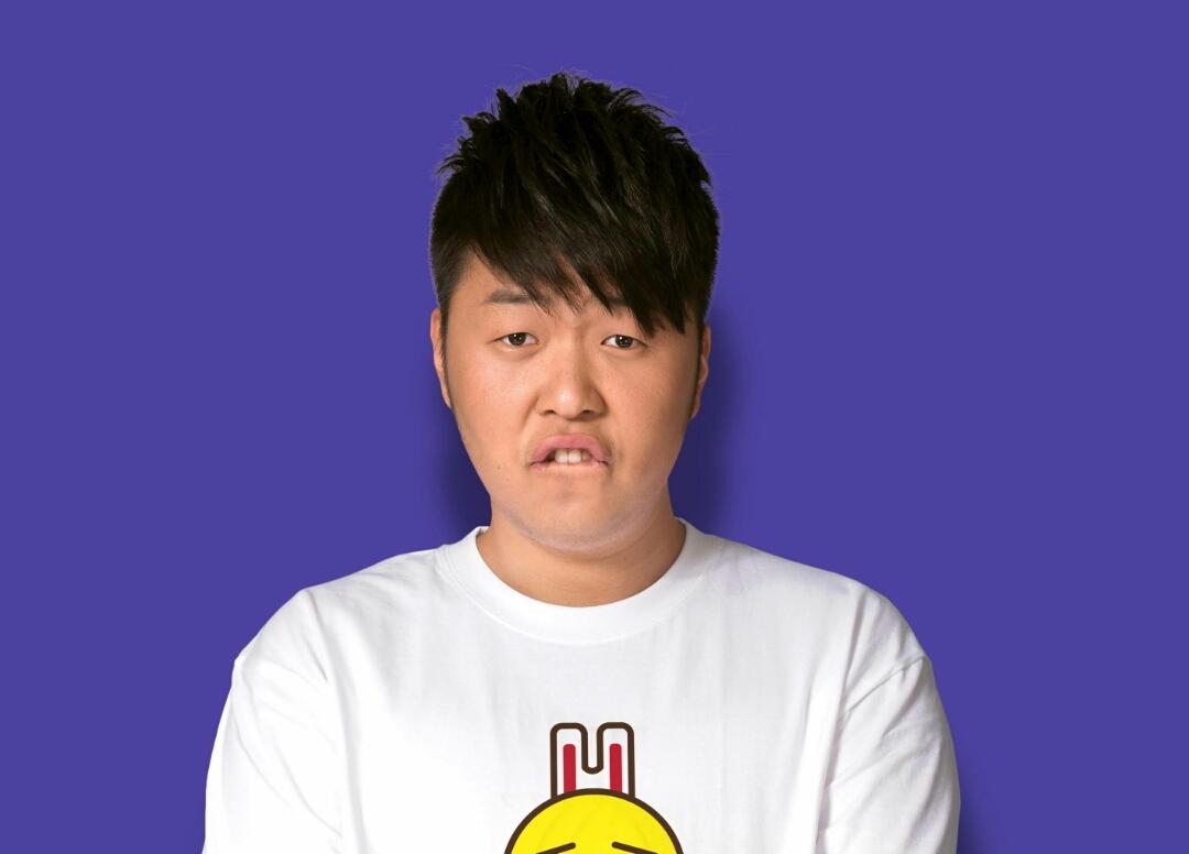 不过当日的沈梦辰的确眼部在模样上与男友非常相似,杜海涛的眼睛属于