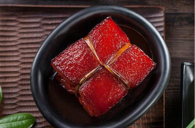 生活美食,"东坡肉"制作方法各有千秋,其色香味各有所长!