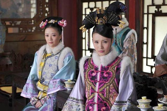 等到去试镜的时候只剩欣贵人和富察贵人两个角色,已经错过