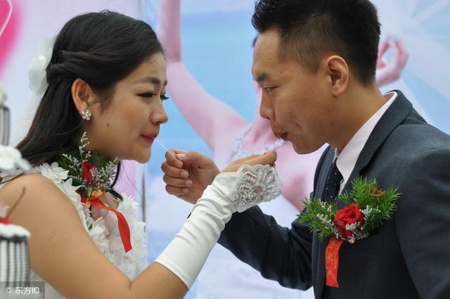 结婚3年老公终于盼来自己的孩子出生我却在此时卷走所有家产