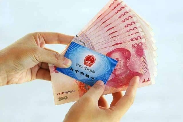 公司不交五险一金,每月多给一千,划得来吗?