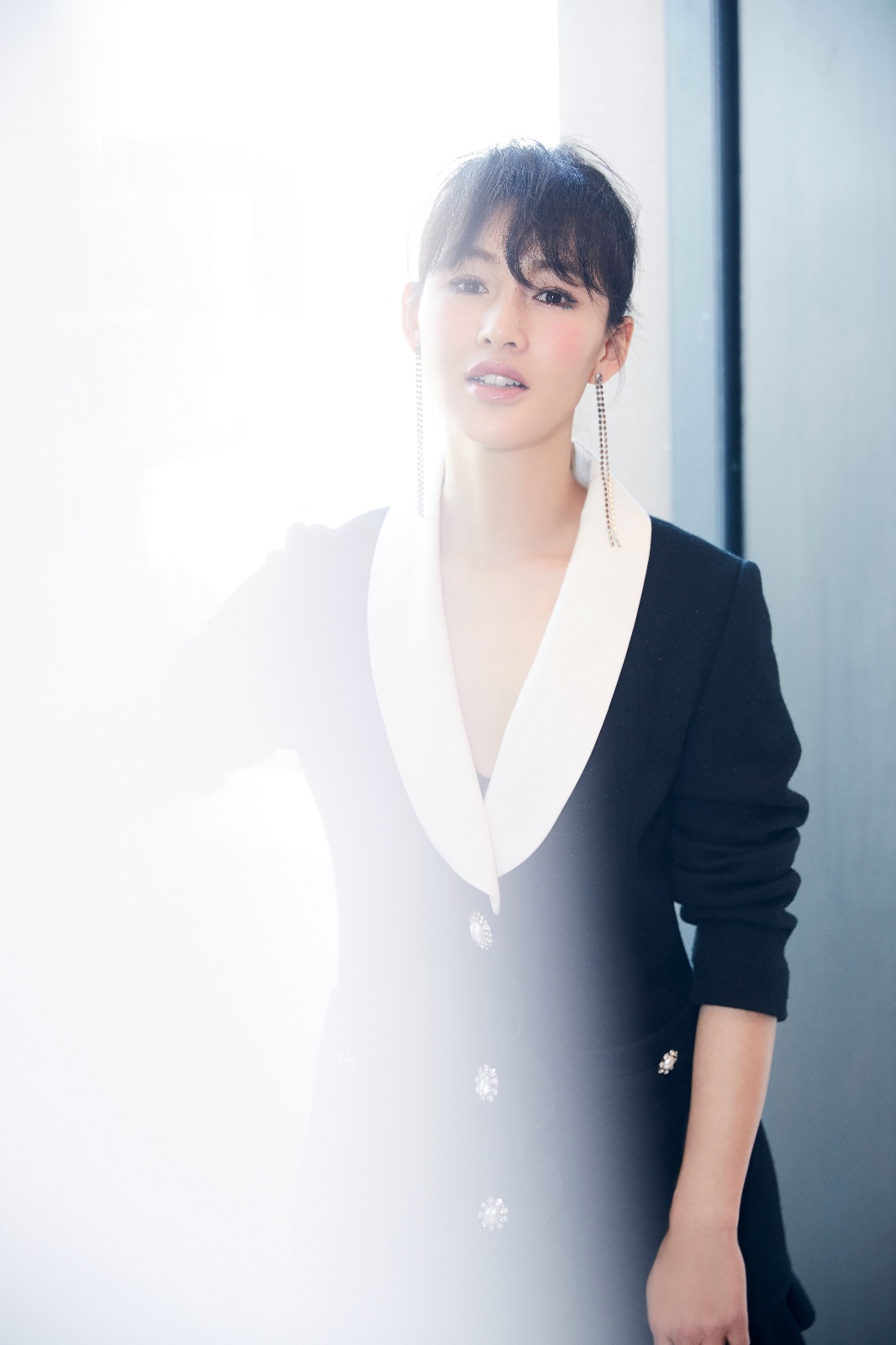 陈燃优雅大气亮相 完美诠释淑女风范