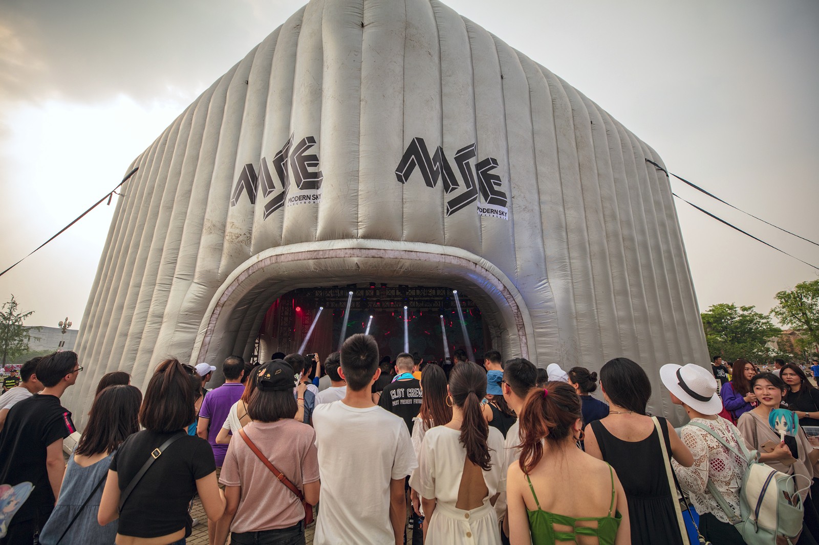 成都草莓音乐节圆满落幕 人气爆棚躁翻现场