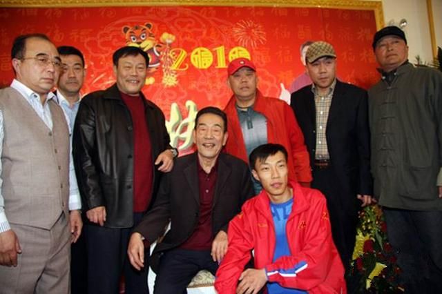 杨少华单身15年,至今不敢找老伴!儿子:担心老太太骗他钱!