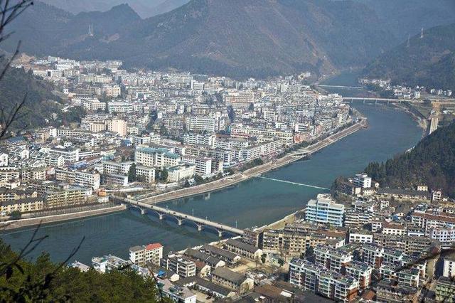 的源头,地处浙,皖,赣三省七县交界处,是连接浙西,皖南和赣东北的要冲