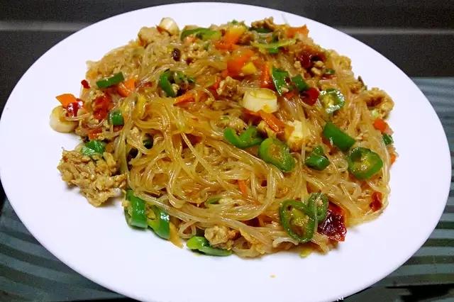 肉末炒粉丝美味无与伦比