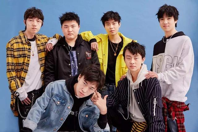 mlxg,而是当年的king战队打野麻辣香锅,当时的战队大腿.