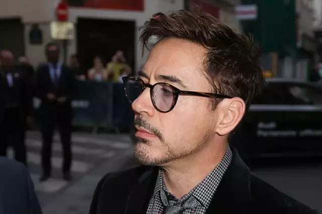 导演,代表作《见习修女》的玛格丽特·贝茨以及执导过《马斯顿教授与