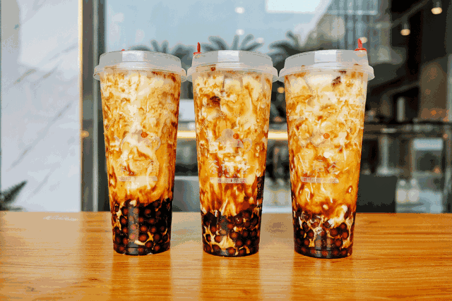 脏脏杯樱花珍珠最强网红奶茶店打卡