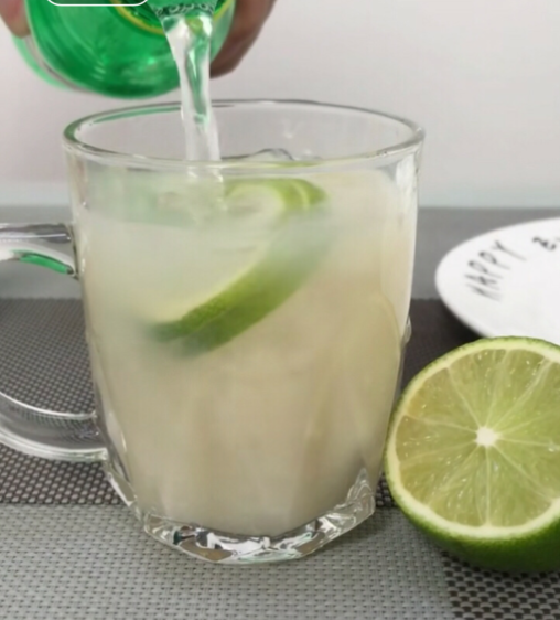 夏日饮品冻柠七,孩子们可爱喝了