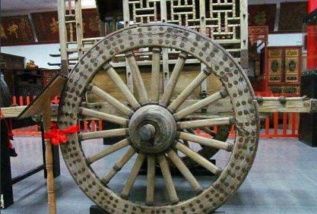 史上最牛假太监,因为"自卑"从不洗澡,但是他一上道具你就输了|嫪毐