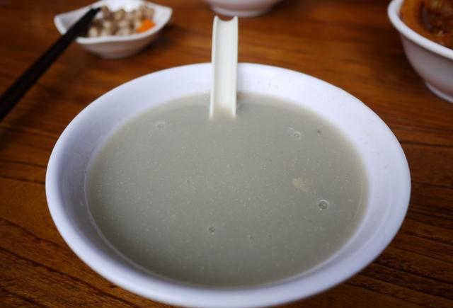 北京特产,黑暗料理豆汁儿,喝伤了多少人