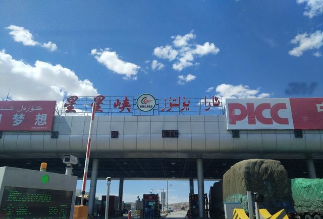 一万公里半环疆自驾游更新图文解说