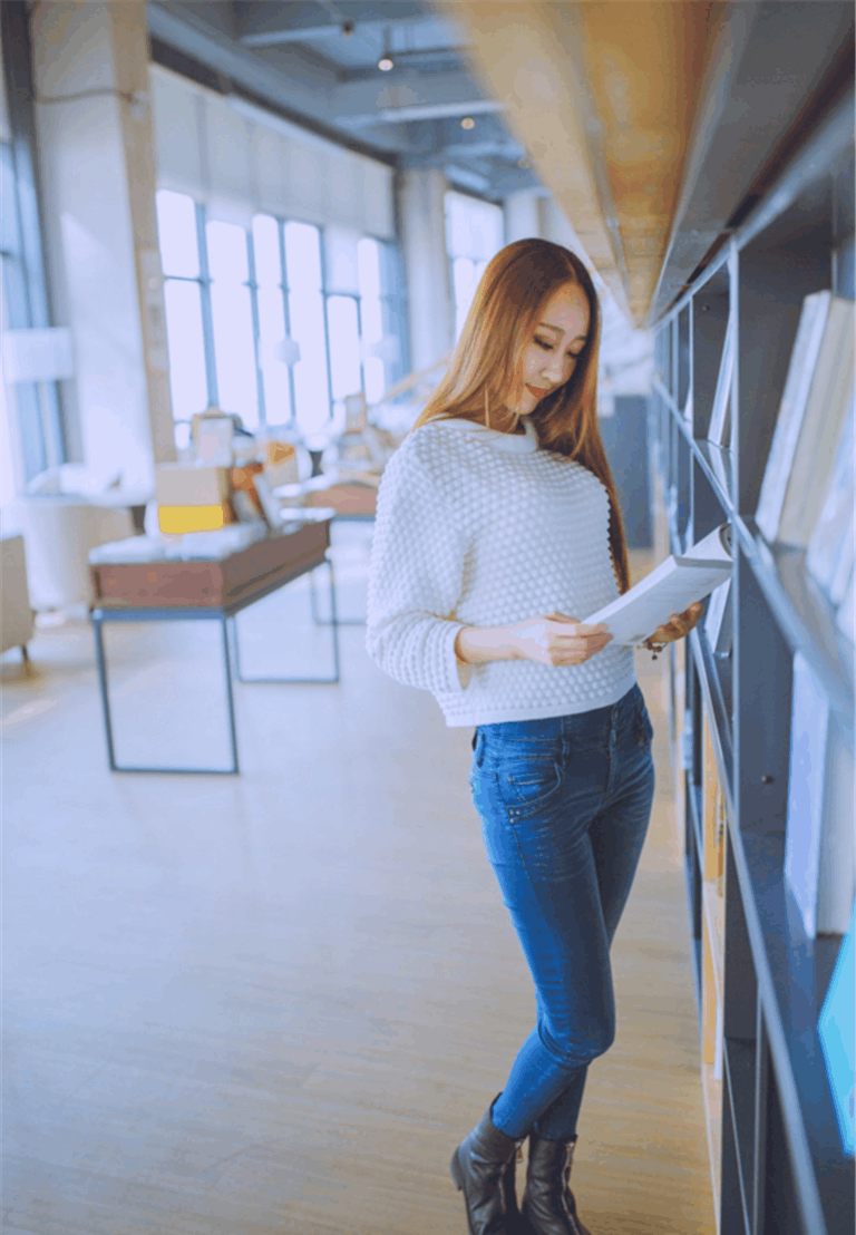 紧身牛仔裤的美搭, 休闲生活时尚好品味, 搭出大长腿美丽动人