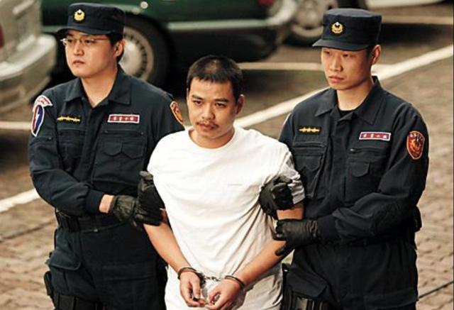 黑道杀手林来福,一生只杀黑老大,枪决前提一要求:给女友名分