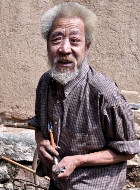 68岁老光棍汉,住土匪窝40多年,最大愿望:见一眼"初恋"