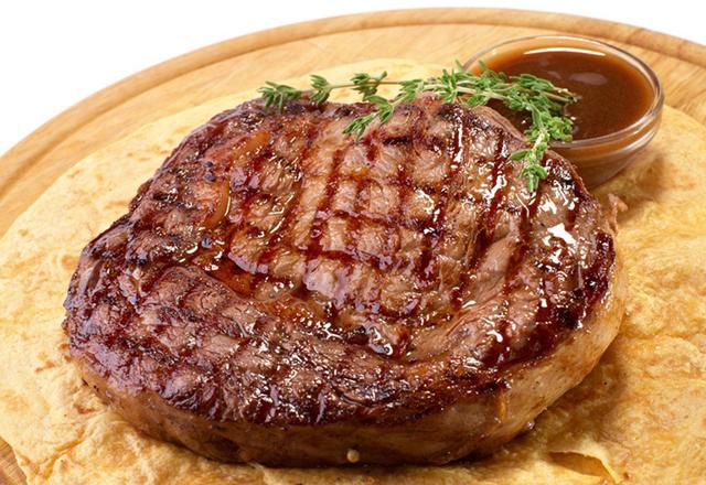 菲力牛排比别的牛排贵就贵在这,知道你就是行家