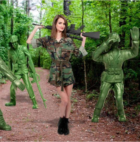 扛枪的女人没有胆量的男人不敢直视她们的眼神