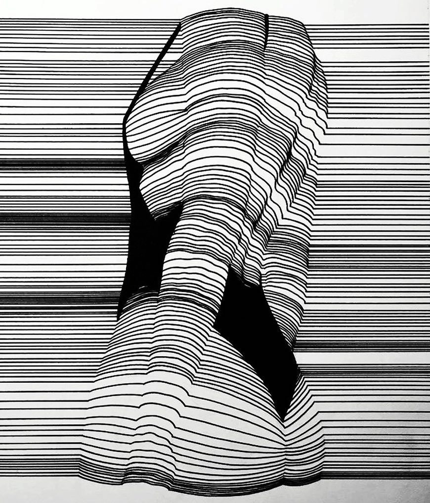 女人身体的诱惑在于优美玲珑的曲线