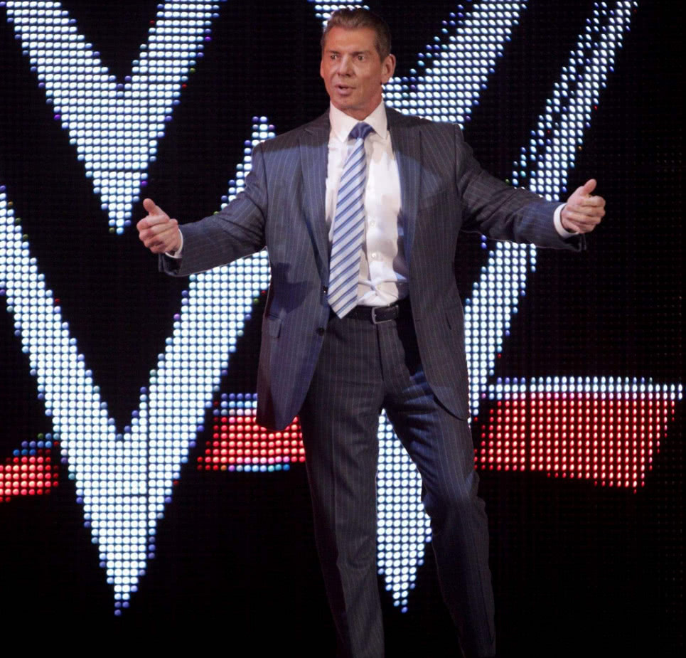 wwe老板很厉害?有个人却不怕他,还把他打到住进医院|文斯|奥斯汀|医院