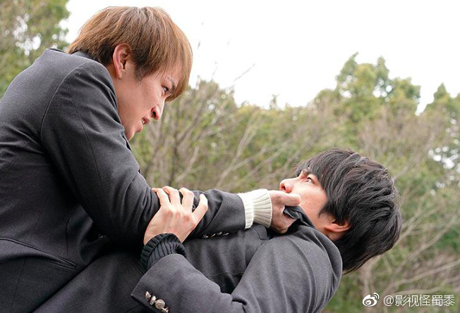 灵魂互换这个老梗,想必大家并不陌生|灵魂|亚由美|三角恋_新浪新闻