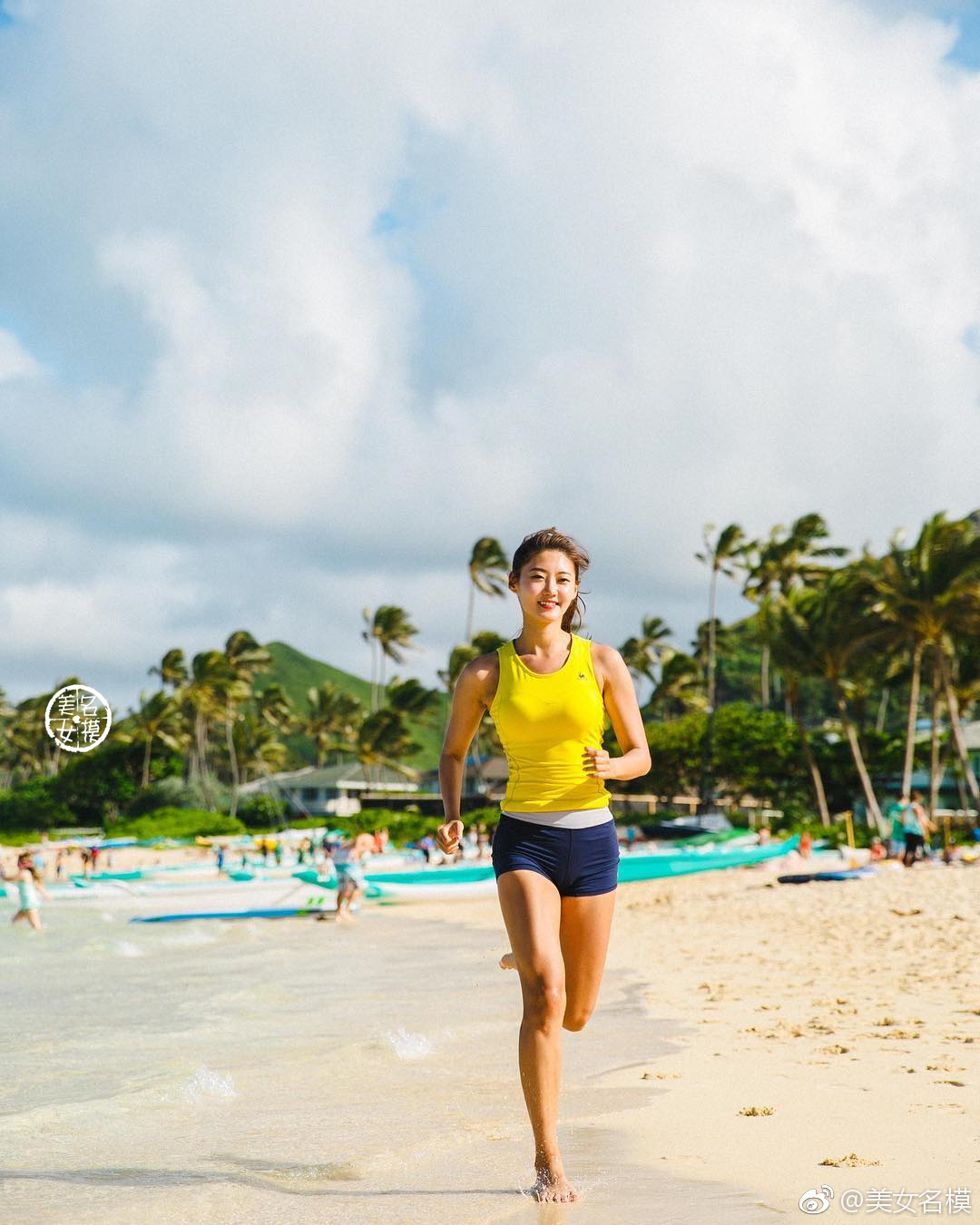 奔跑的女孩身材都不会差