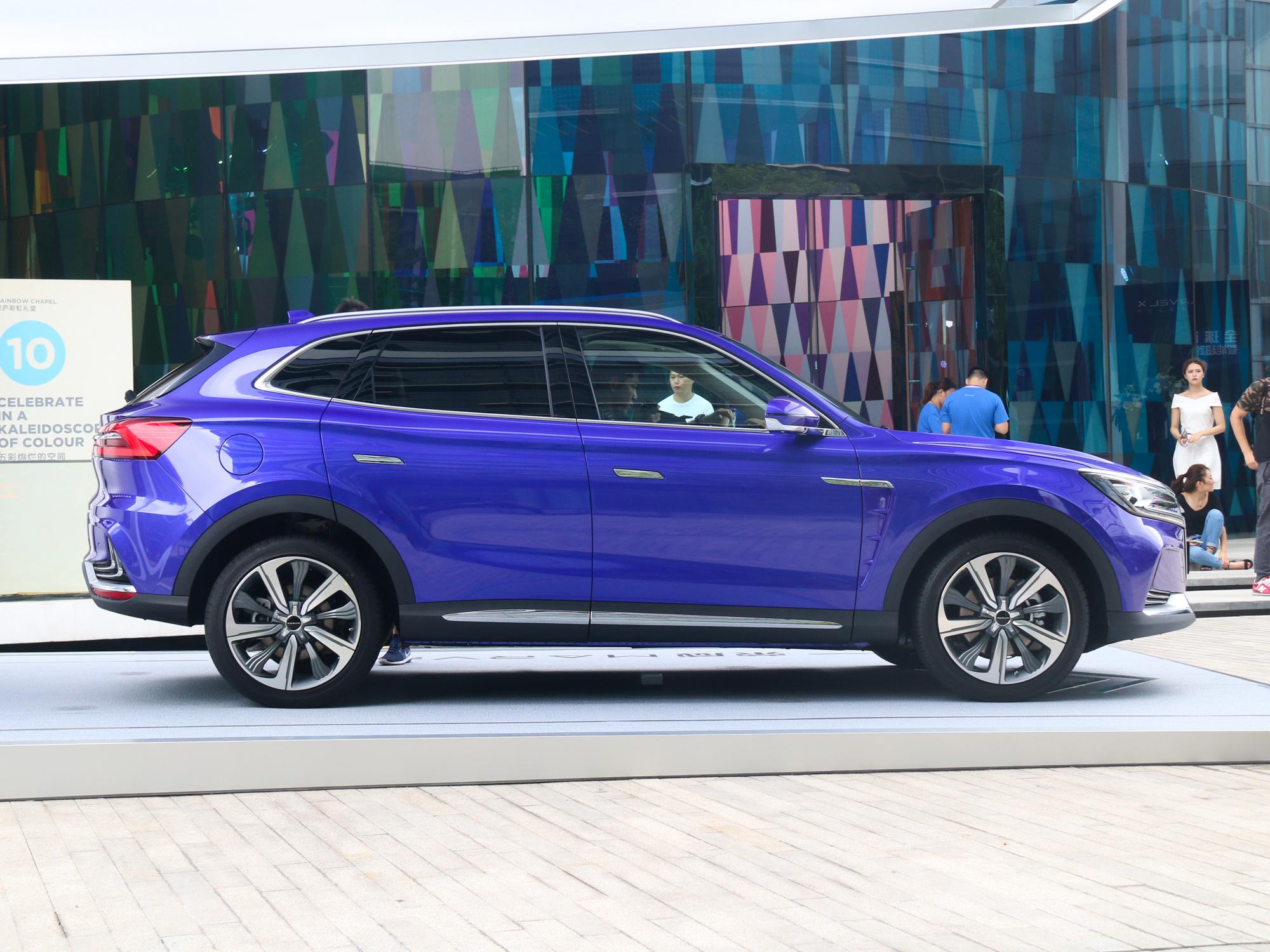 荣威marvel x即将上市,内饰豪华感爆棚,预售价不足30万元