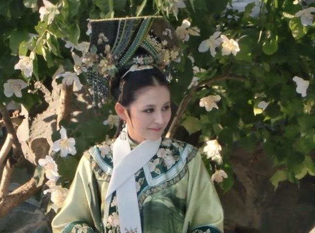 甄嬛传中叶澜依为何会在雍正驾崩后自尽她本可以封为太妃